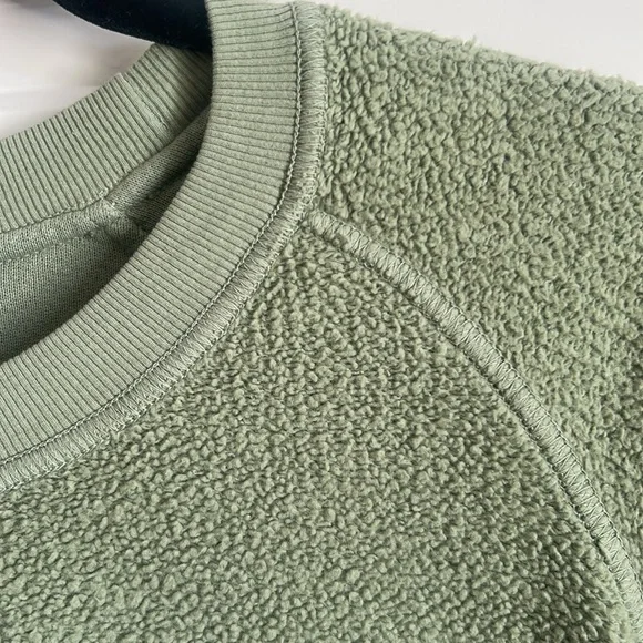 Ziggy sweatshirt. Inside out, cotton fleece bracelet sleeve shrunken crew. NWT. - Picture 5 of 7